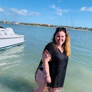 Meet your Posher, Kayla